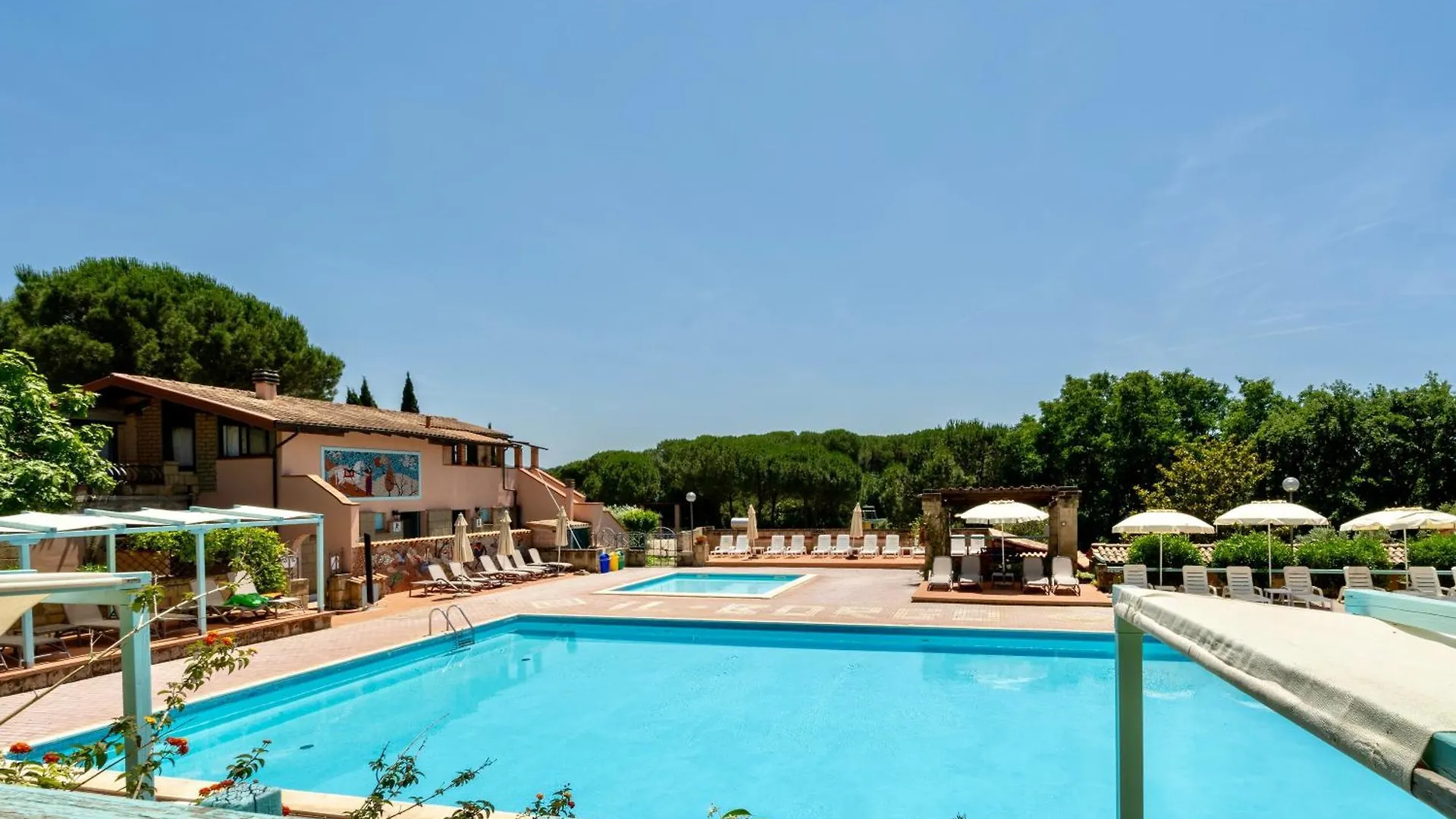 Isa-Residence With Swimming Pool In Guardistallo Surrounded By Greenery Casale Marittimo